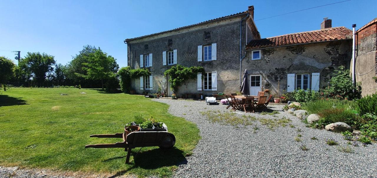 Bed and Breakfast Wisteria House Chanteloup  Exterior foto