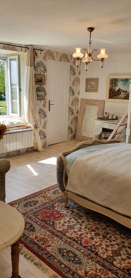 Bed and Breakfast Wisteria House Chanteloup  Exterior foto
