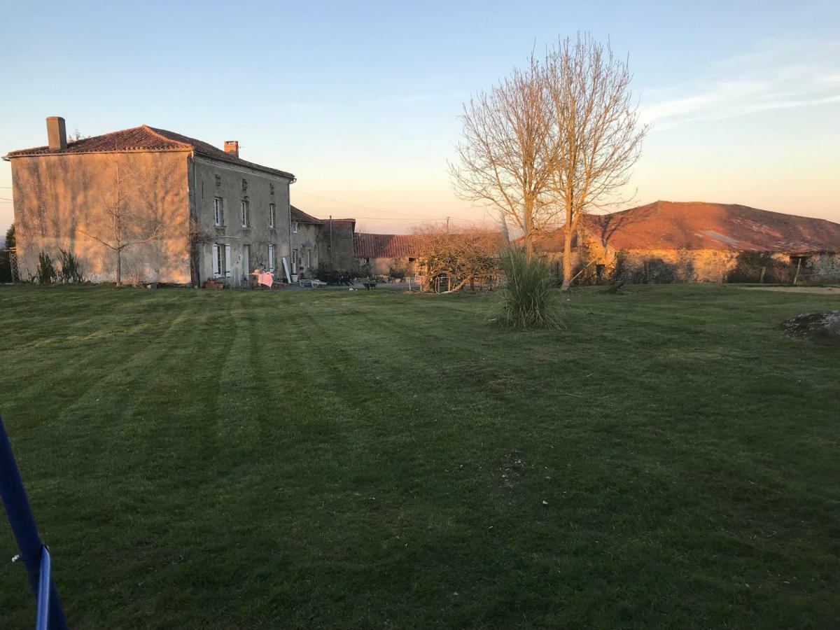 Bed and Breakfast Wisteria House Chanteloup  Exterior foto